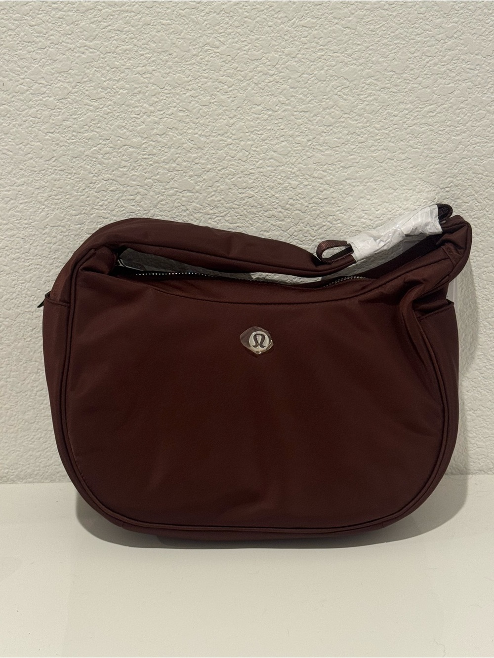 Brown City Essentials Shoulder Bag 4L - Picture 2 of 3